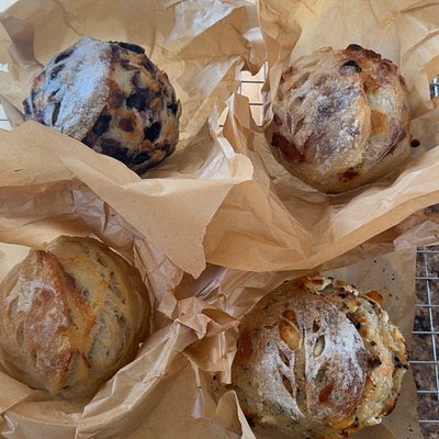 Mini Strawberry White Chocolate 