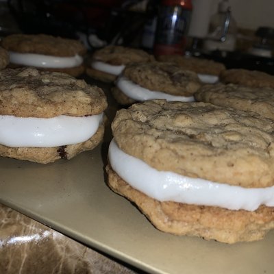 Oatmeal Cream Pie 