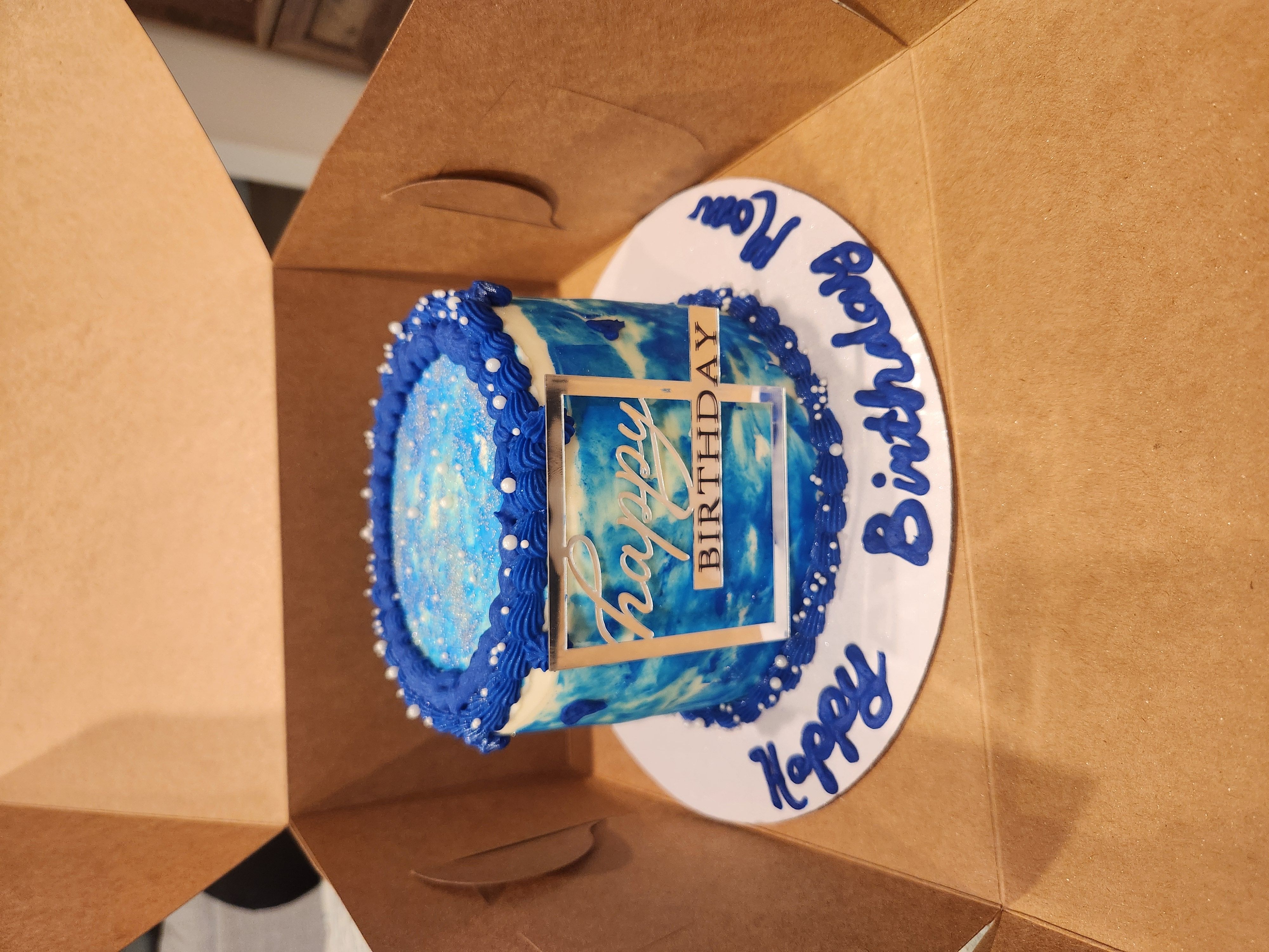 Round 6inch Two Layer Cakes
