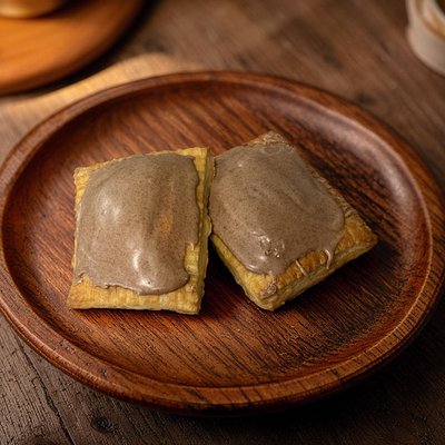 Brown Sugar Cinnamon Sourdough Glazed Pastries 2 Pack