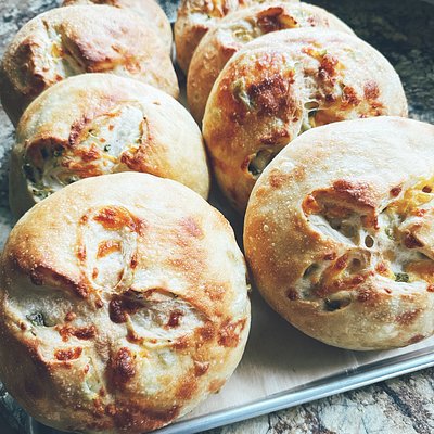 Cheddar Bacon & Chive Bread