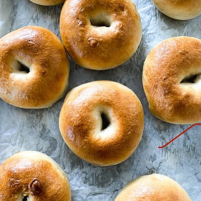 Plain Sourdough Bagel (4)