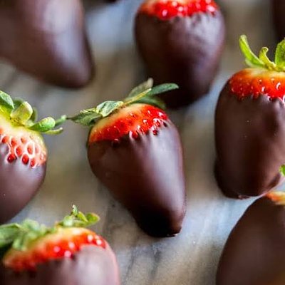 Chocolate Dipped strawberries 