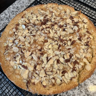Italian Almond Cake