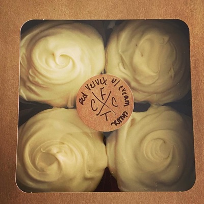 8 Regular Rich Red Velvet Cupcakes With Cream Cheese Filling