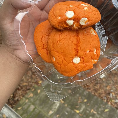 Orange Dreamsicle cookie 