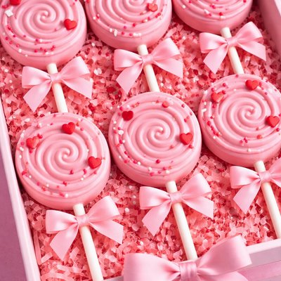 Valentines Chocolate Covered Oreos