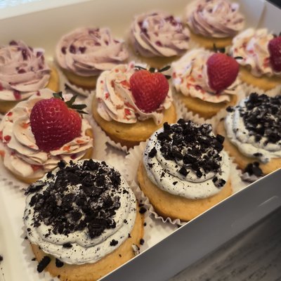 CUPCAKES