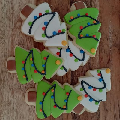 Christmas Tree Iced Sugar Cookies