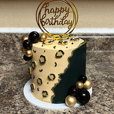 6 Inch Cake (3 Layers)