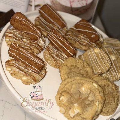 Large Specialty / Gourmet Cookies (Dozen) 