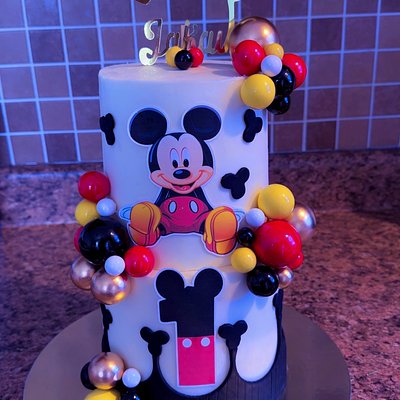 2 Tier Cake (5” & 6”)