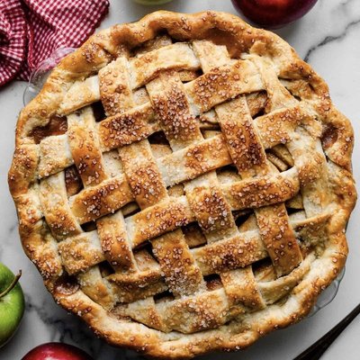 Classic Apple Pie 