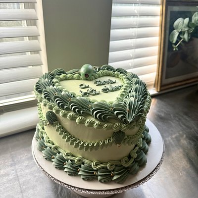 Classic Martini Cake