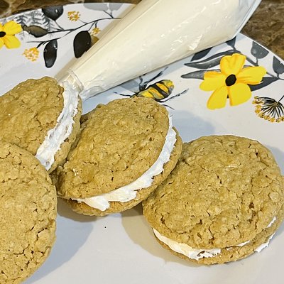 Oatmeal Delight Cream Pie