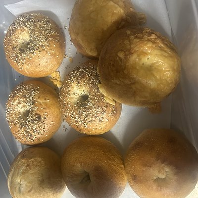 Dozen bagels 