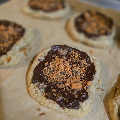 6 Butterfinger Carmel Cookies