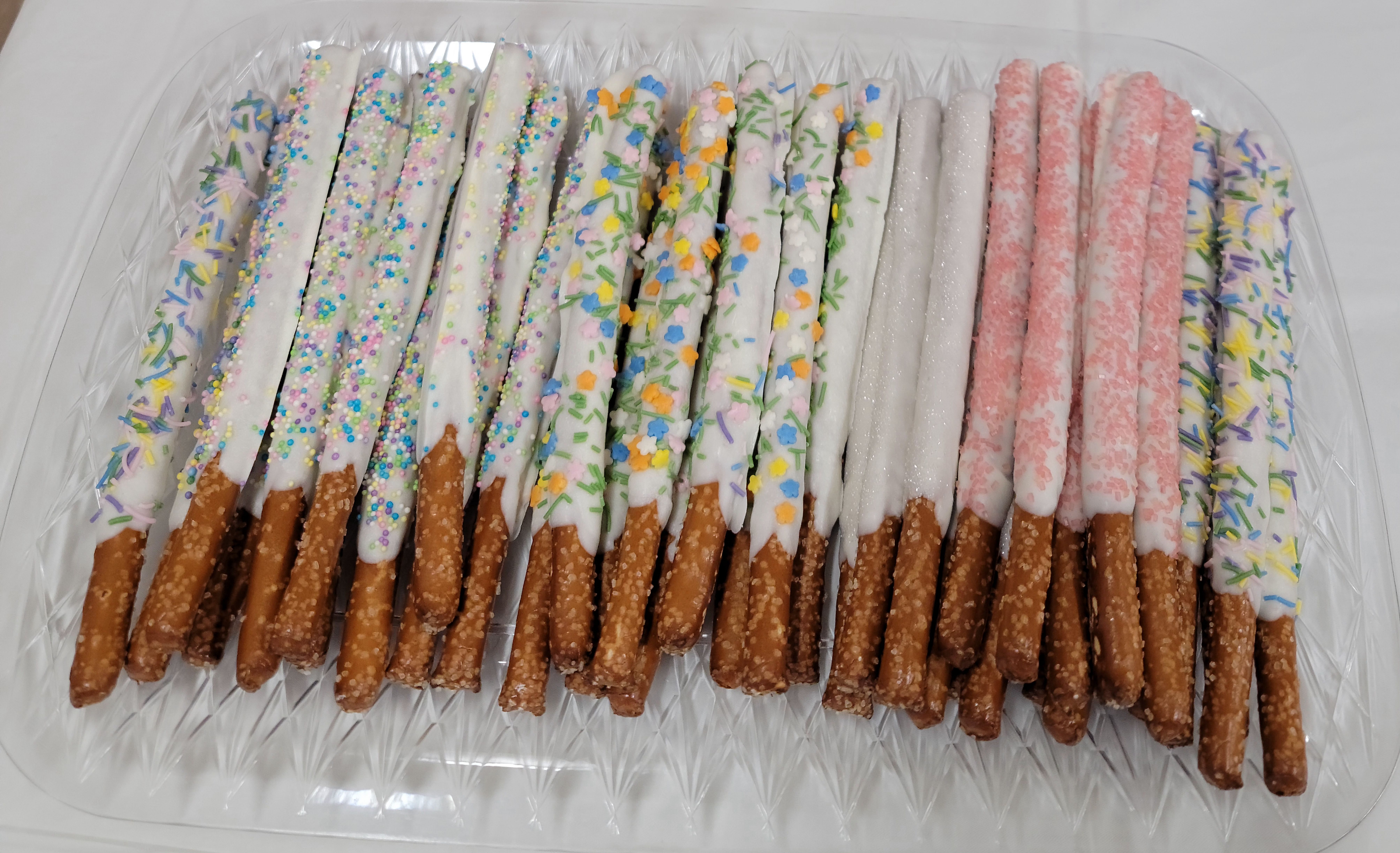 Chocolate Dipped Pretzel Rods 