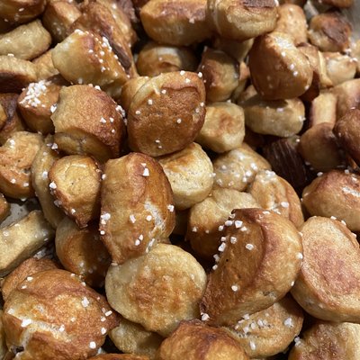 Pretzel Bites