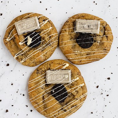 Cookies And Cream Cookie 1/2Dz 