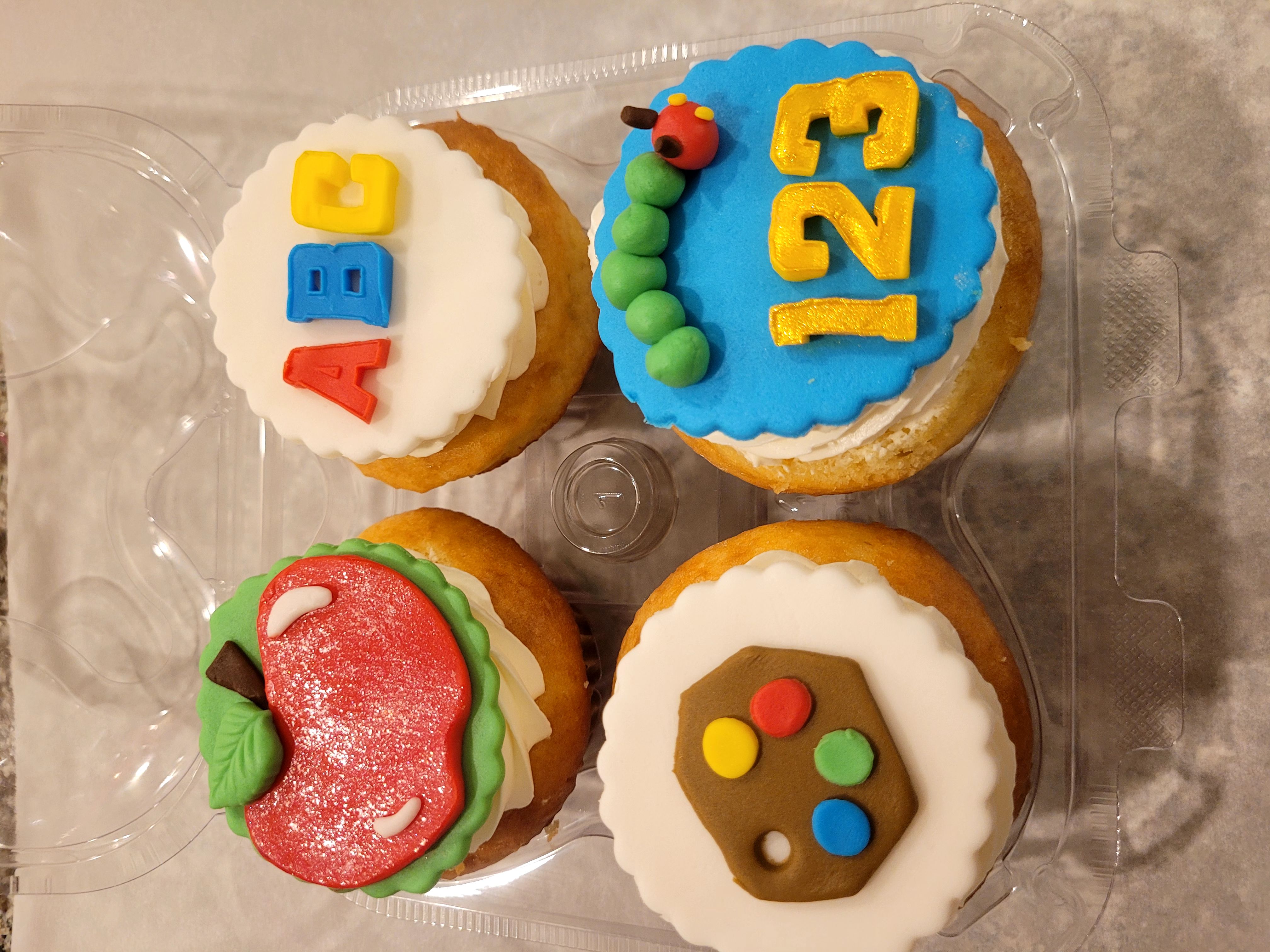 4 Pack Of Customizable Cupcakes/fondant Toppers