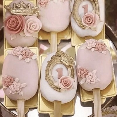 Chocolate Molded Decor (Bows, Letters, Numbers Etc)