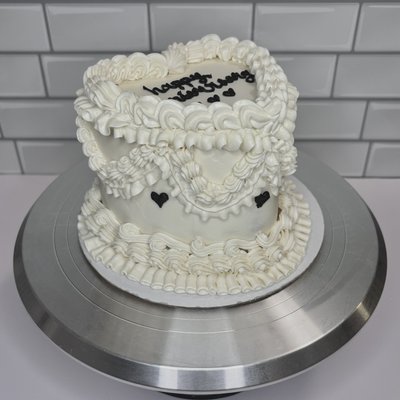 Heart Cake: 6 Inch 2 Layer 