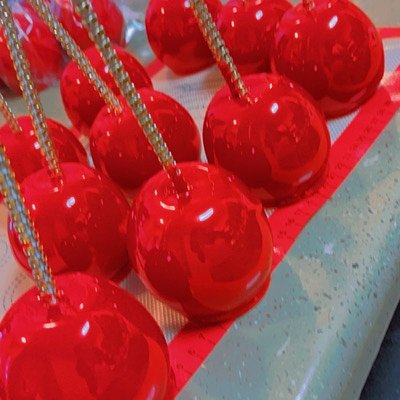 Dozen Candy Apples-Decorations Is Extra