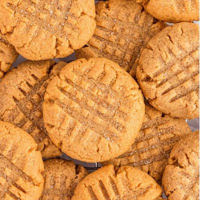 Large Cookies Peanut Butter