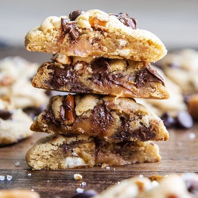 NY Style Salted Caramel Pretzel Chocolate Chip Cookie 