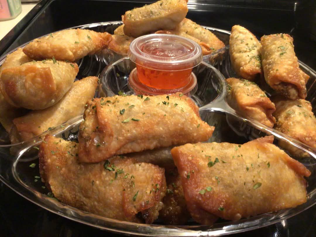 NYE's MENU Philly Cheesesteak Or Garlic Chicken Eggrolls ,Pick Up 6PM 12/31