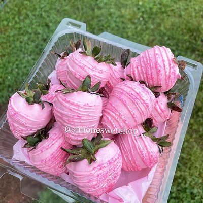 Chocolate Covered Strawberry Box