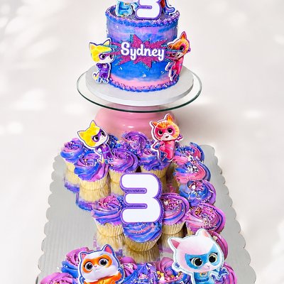 Cake & Cupcakes 