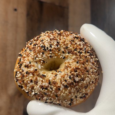 Sourdough Everything Bagels