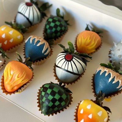 Chocolate Dipped Strawberries (1 Dozen)