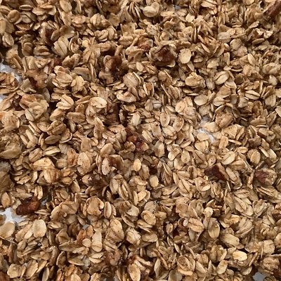 Cinnamon Pecan Granola