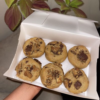 Crack Cookies (6 Pack)