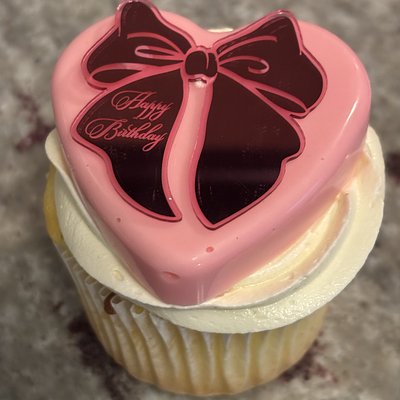 Glammies with 3-inch Chocolate Hearts (Dozen)