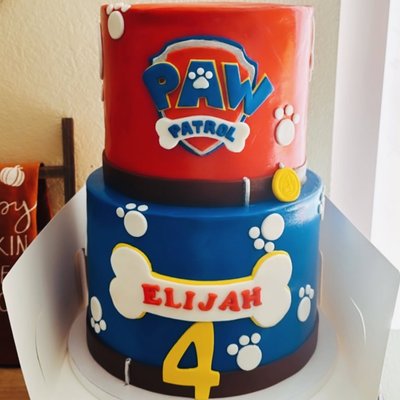 8” & 10” 2-Tier Cake (serves 65-70)