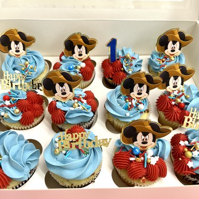 Custom Cupcakes Dozen