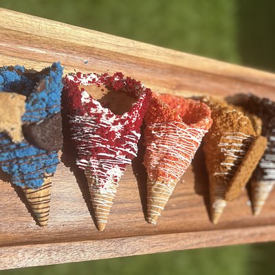 Cheesecake Cones 