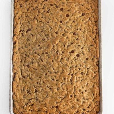 Rectangle 16” Cookie Cake
