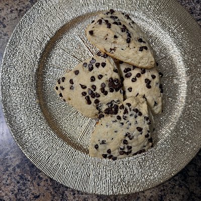Sourdough Chocolate Chip Scones • 4 Pack