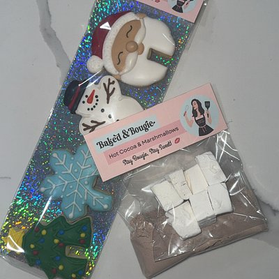 Mug Hugger Sugar Cookies & Hot Cocoa with Marshmallows Duo