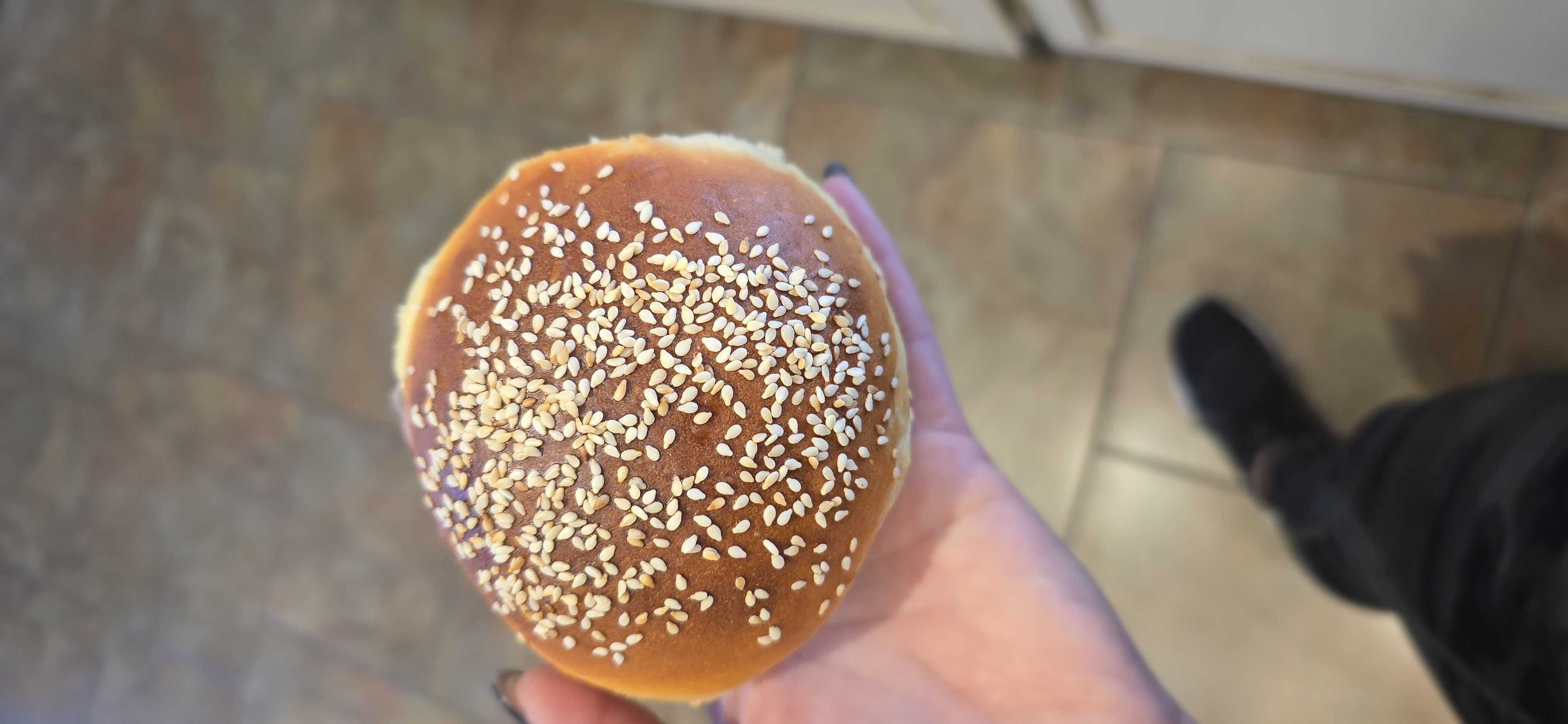  Buns. (8)  Hamburger/hotdog/Hoagies