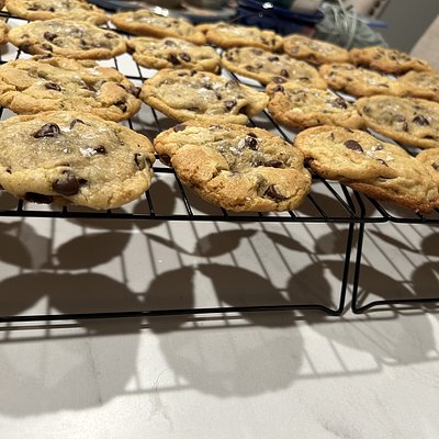 Brown Butter Chocolate Chip Cookies - Dozen