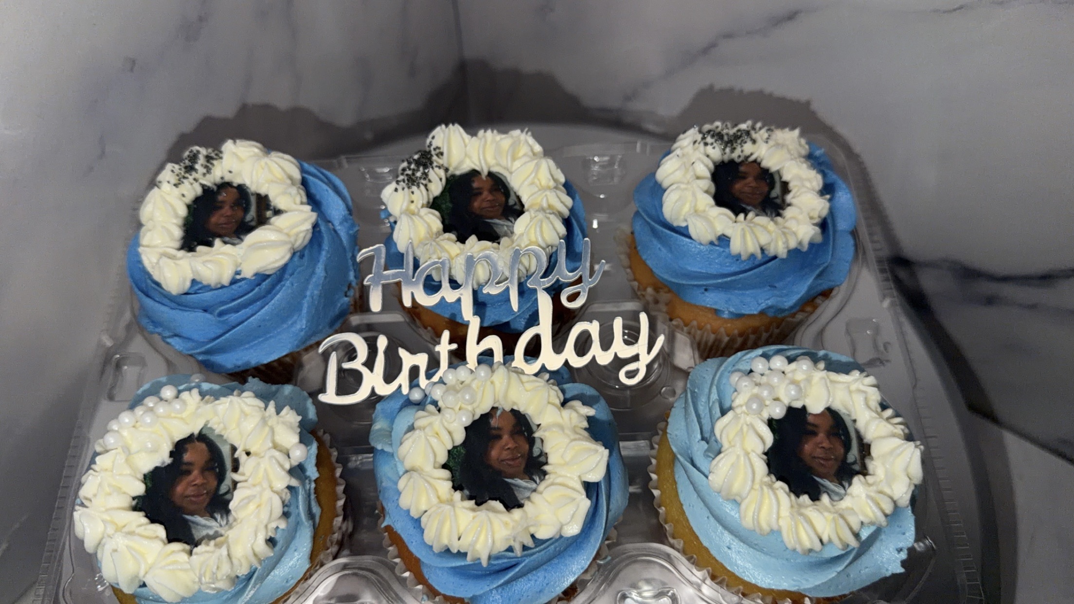 Custom Image Cupcakes 6ct