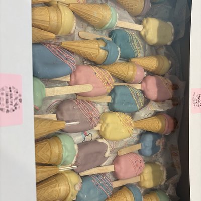 Speacialty Cake Pops