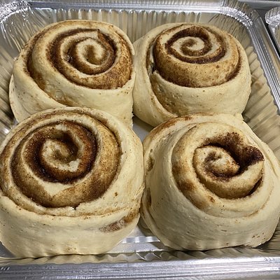 4 Pack Jumbo Cinnamon Rolls 