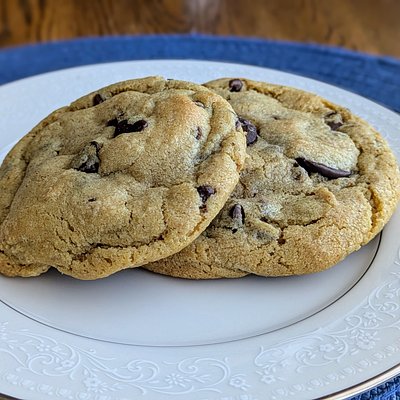 Brown Butter Chocolate Chip Cookie 
